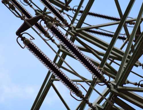 Übertragungsnetzbetreiber prognostiziert deutlich und dauerhaft sinkende Strompreise