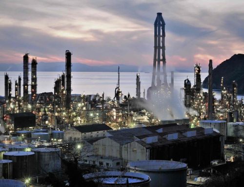 Klimaklage gegen Ölkonzerne: Studie beziffert Billionenschäden durch CO₂-Emissionen